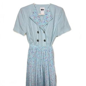 Vintage Leslie Fay Blouse and Skirt 💐